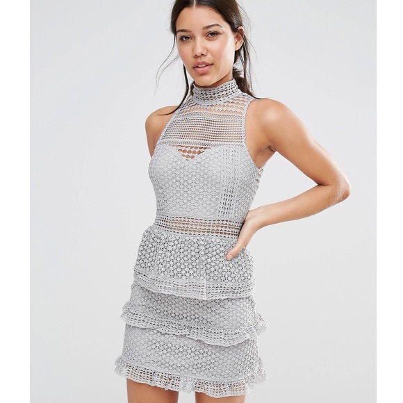 Missguided Dresses & Skirts - Missguided Premium Lace Tiered Dress Light Gray  Sz 6 NWT
